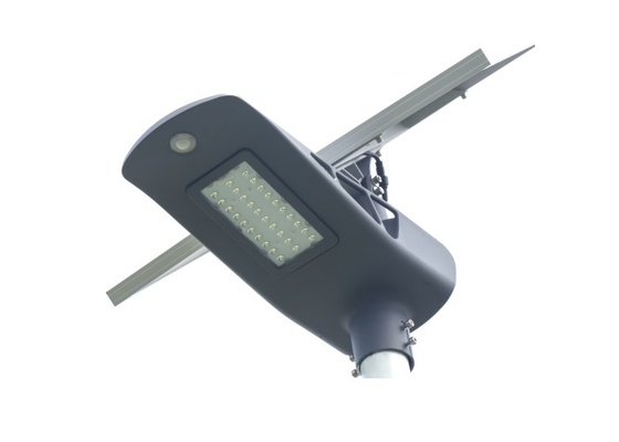 분리된 방수 백색 태양 강화된 LED 가로등 30W OEM 서비스