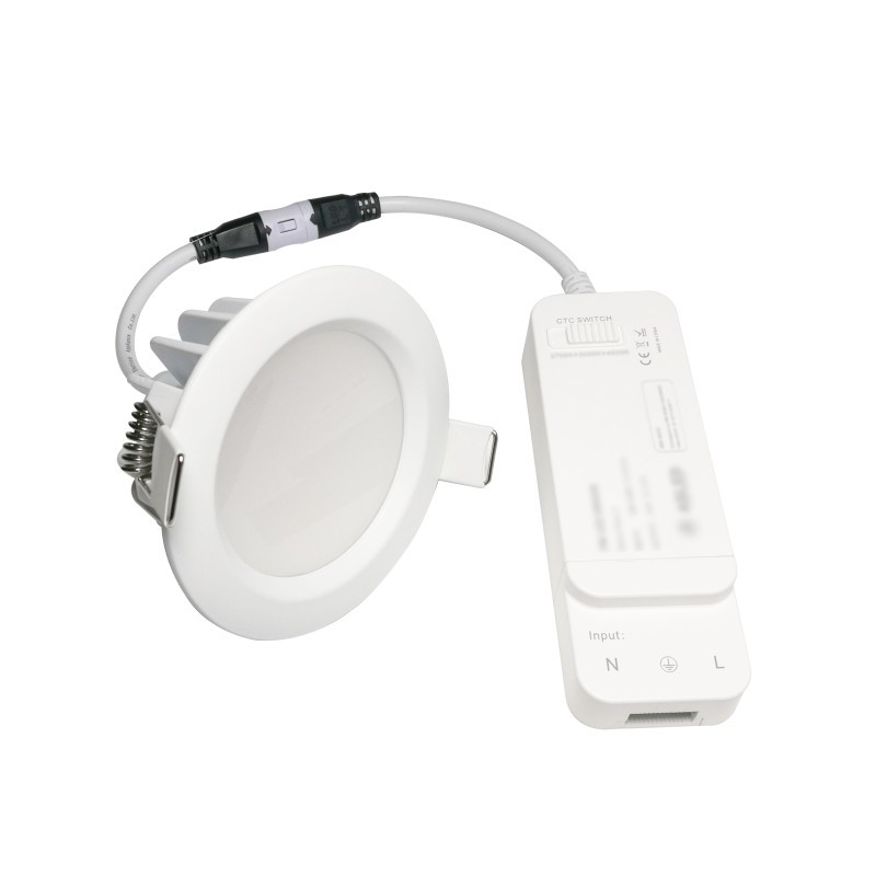 IP65 똑똑한 LED Downlights 표면은 5 년 와이파이 Tuya 전화 통제 9W를 보장 거치했습니다